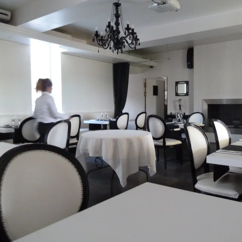 Photo de la grande salle du restaurant